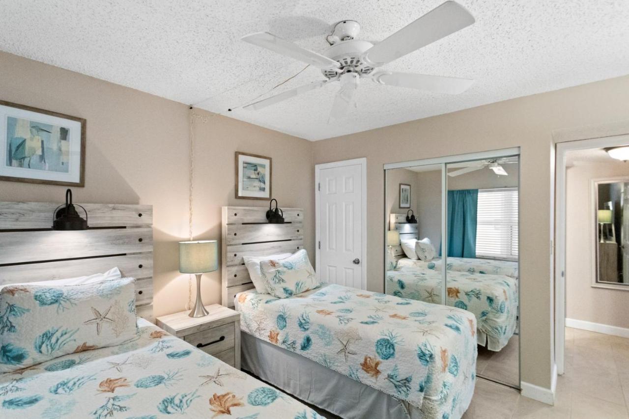 311 Madeira Norte Condo St. Pete Beach Exteriör bild
